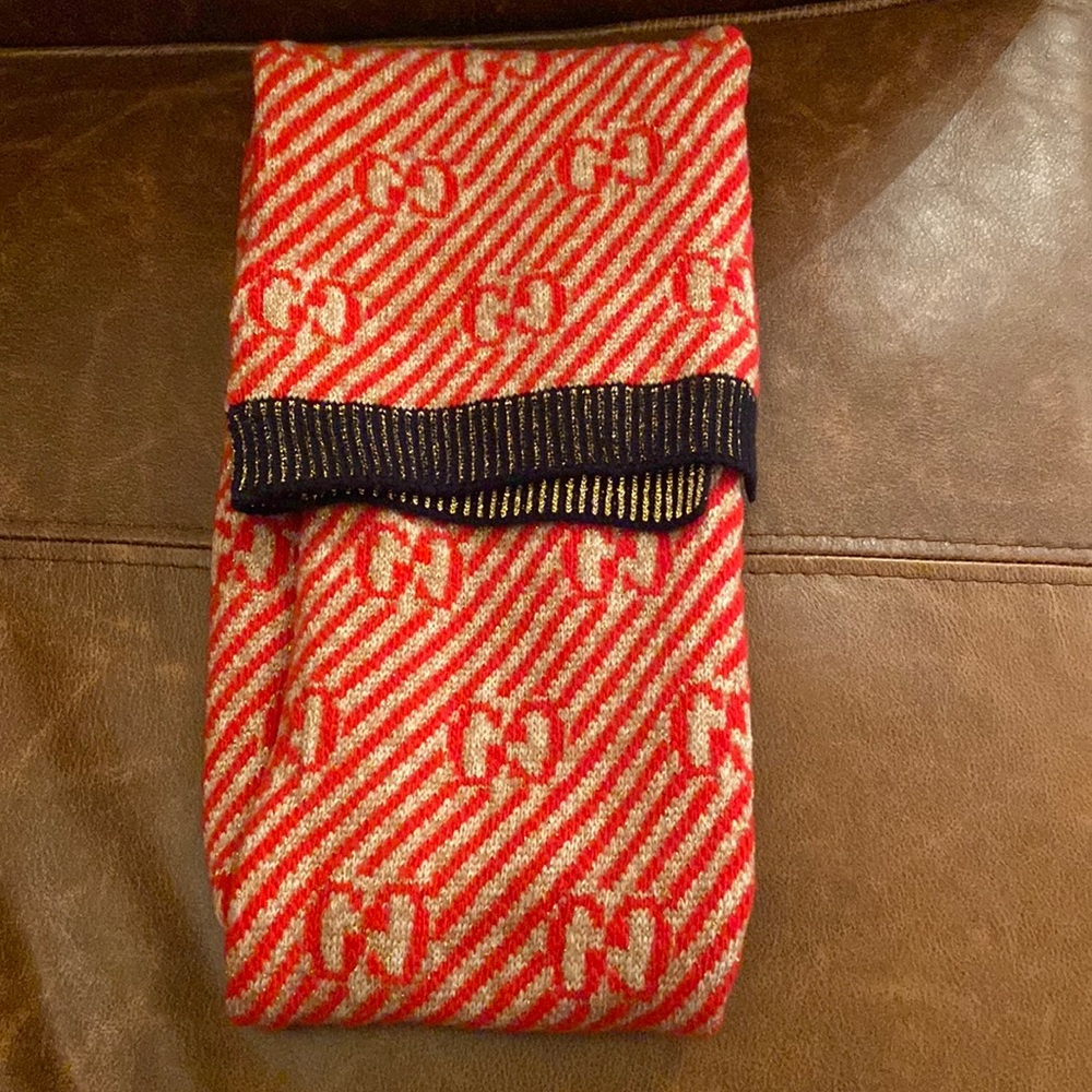 Gucci wool scarf
